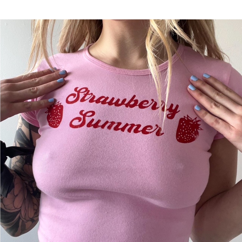 Pink Tee - Picture 3 of 3